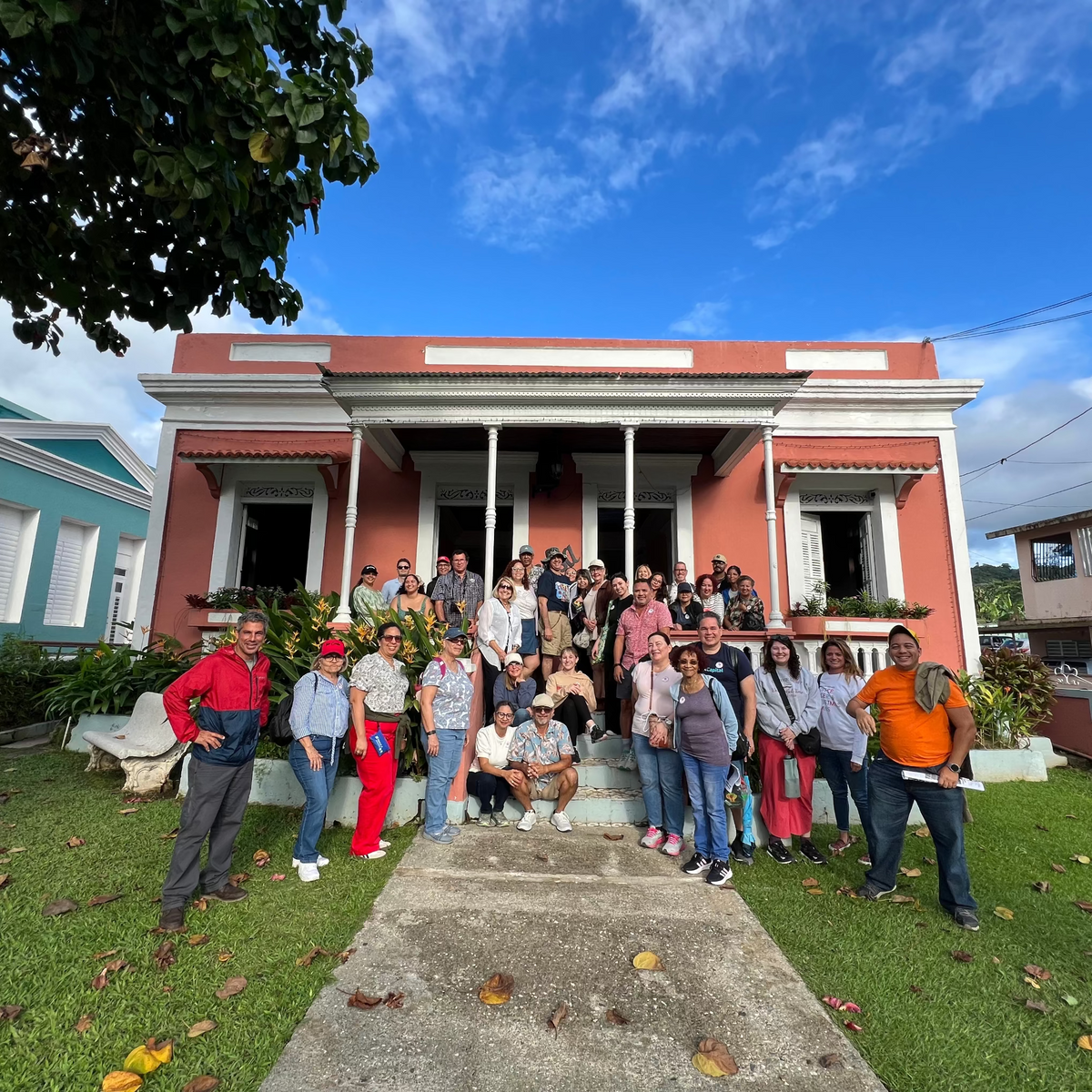 Café y Navidad Adjuntas