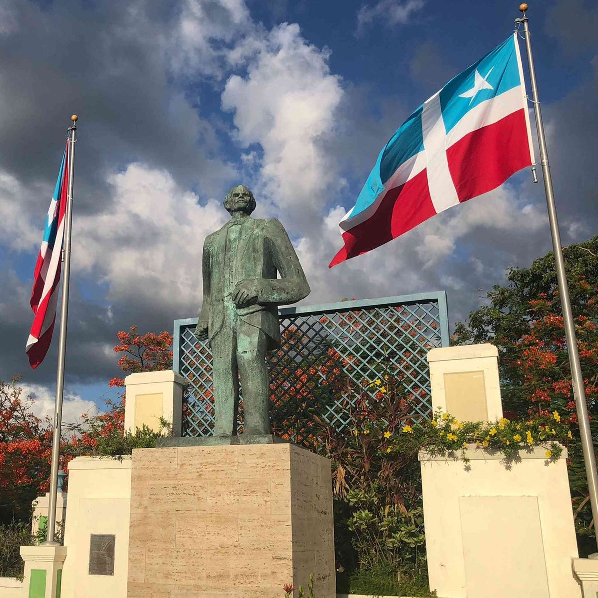 Estatua de Pedro Albizu Campos.