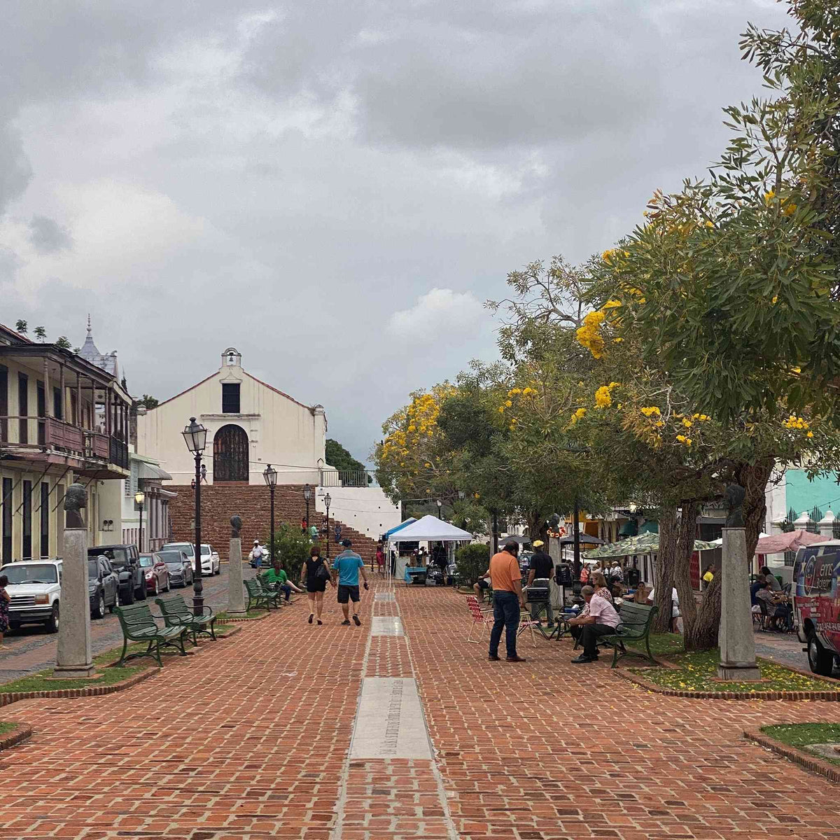 Plaza Santo Domingo en San German.